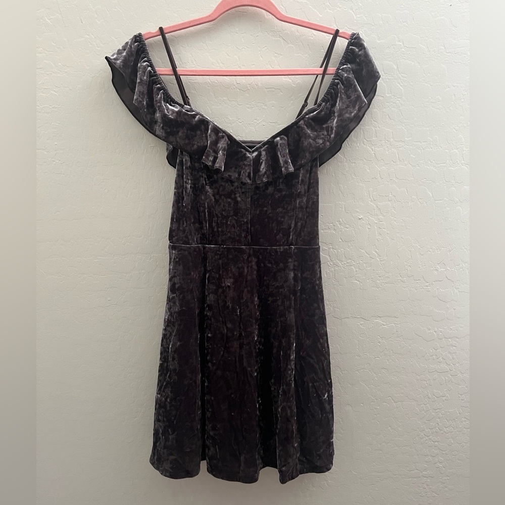 American Eagle Outfitters Velvet Dress M
